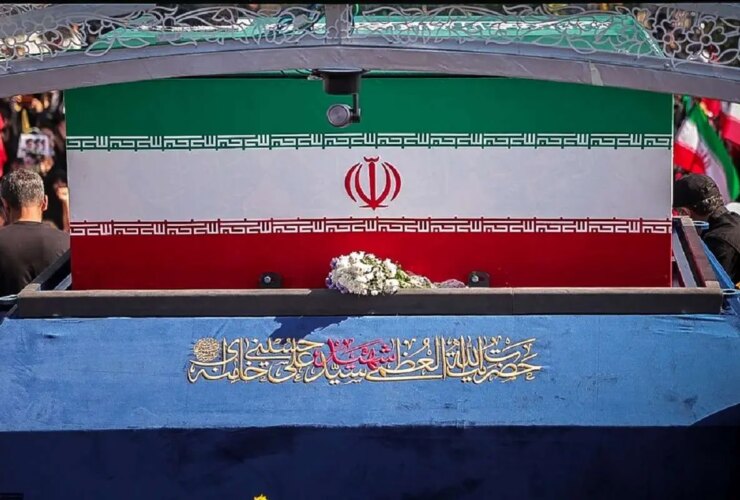 پیکر رهبر انقلاب امروز وارد عراق می شود