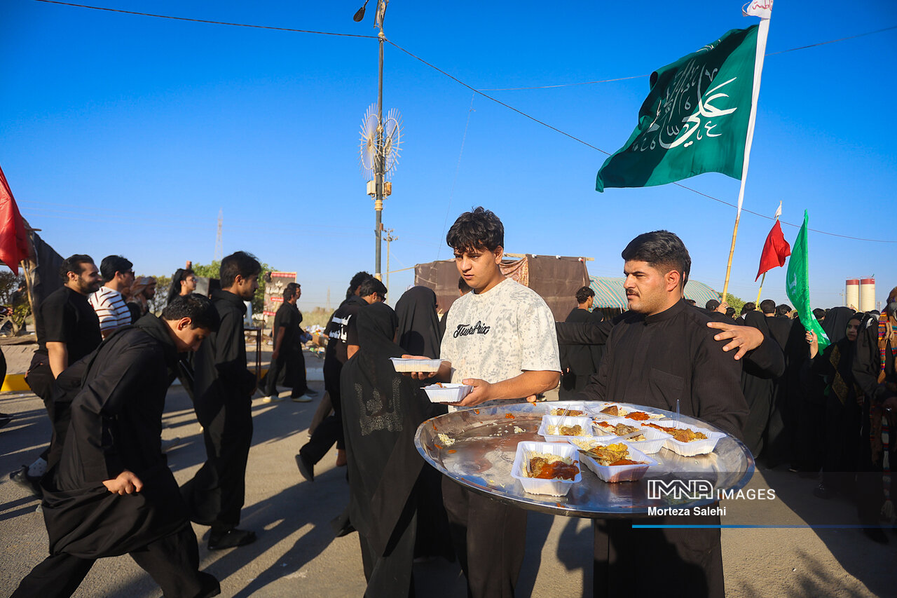 با کاروان عشق؛ راهنمای سلامتی زائران اربعین