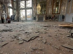 81 اینفلوئنسر خارجی از نقاط آسیب دیده کاخ گلستان بازدید