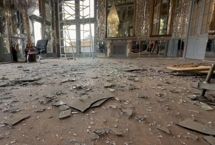 81 اینفلوئنسر خارجی از نقاط آسیب دیده کاخ گلستان بازدید