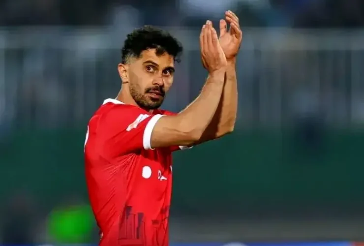 بلافاصله؛ دوران سلطنت علیشاه در تخت جمشید پس از 13 سال به پایان رسید