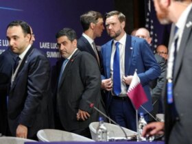 جزئیات تلاش های دیپلماتیک برای تحقق مفاد تفاهم نامه و آزادسازی دارایی های ایران 16 جزئیات تلاش های دیپلماتیک برای تحقق مفاد تفاهم نامه و آزادسازی دارایی های ایران