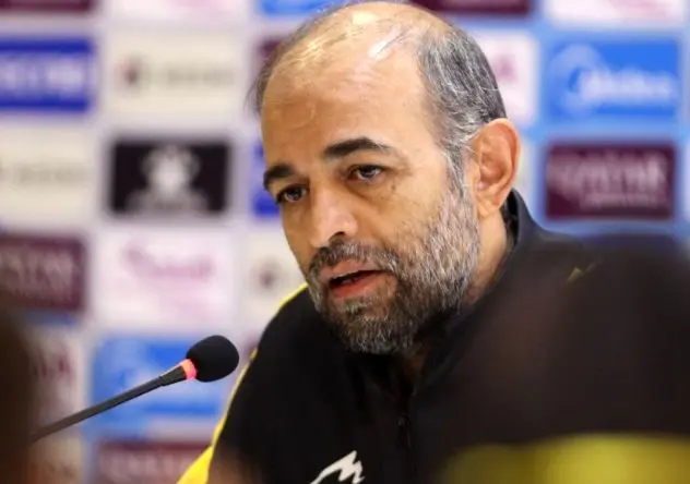 حمله نویدکیا به فدراسیون: 2 امتیاز به استقلال و تراکتور دادند که سوم شدیم!