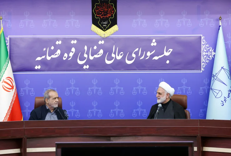 سانسور حمایت محسنی آژه ای از پزشکان در تلویزیون و رادیو