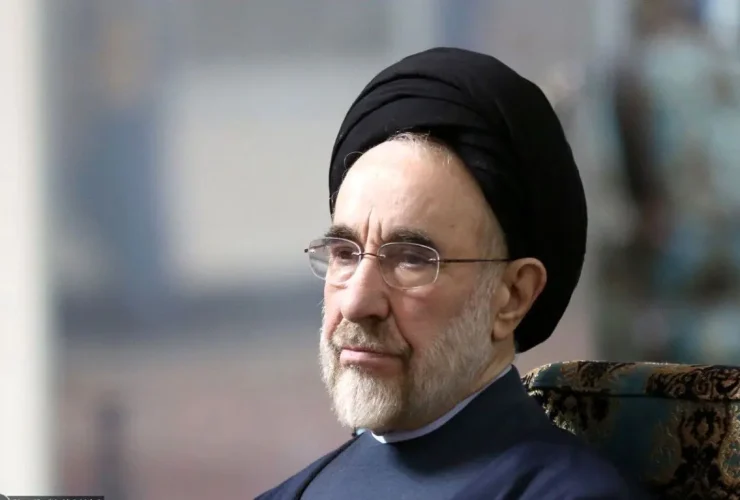 محمد خاتمی: من طرفدار صلح شرافتمندانه هستم/این را خیانت نکنید