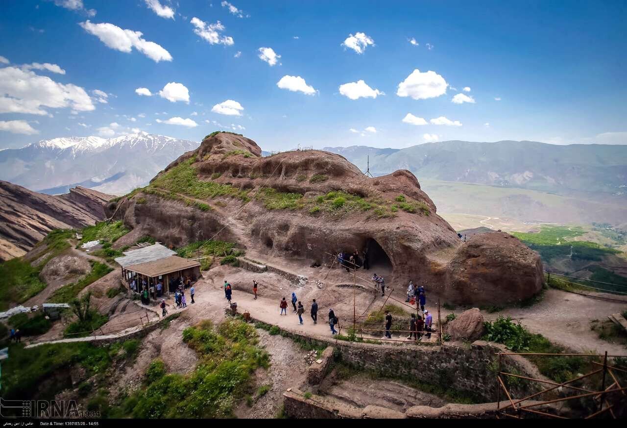 تعطیلات سپتامبر خود را کجا باید بگذرانید؟ / 6 مقصد جذاب برای سفرهای تابستان گذشته 6 تعطیلات شهریور را کجا بگذرانیم؟/6 مقصد جذاب برای سفرهای تابستانی گذشته