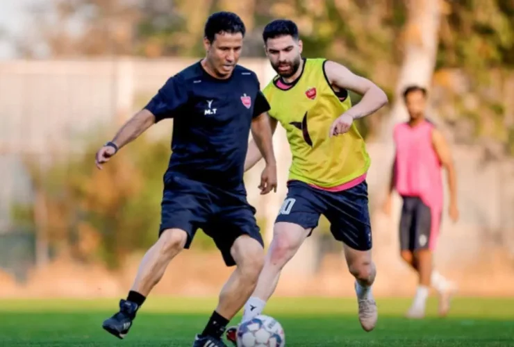 تمرین خصوصی تارتار با ستاره ذخیره پرسپولیس 7 تمرین خصوصی تارتار با ستاره ذخیره پرسپولیس