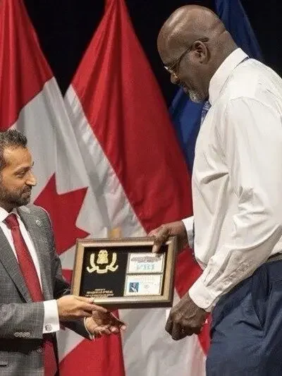 شکیل اونیل مامور افتخاری FBI شد