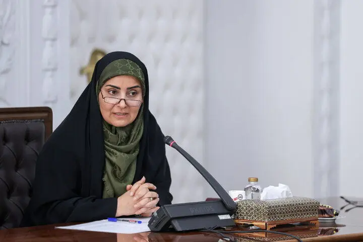 وزیر راه: پروازهای بین المللی مانند گذشته ادامه دارد