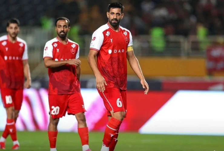 وضعیت عجیب پرسپولیسی ها; نگویید ما از مرز گذشتیم! 29 وضعیت عجیب پرسپولیسی ها نگویید ما از مرز گذشتیم