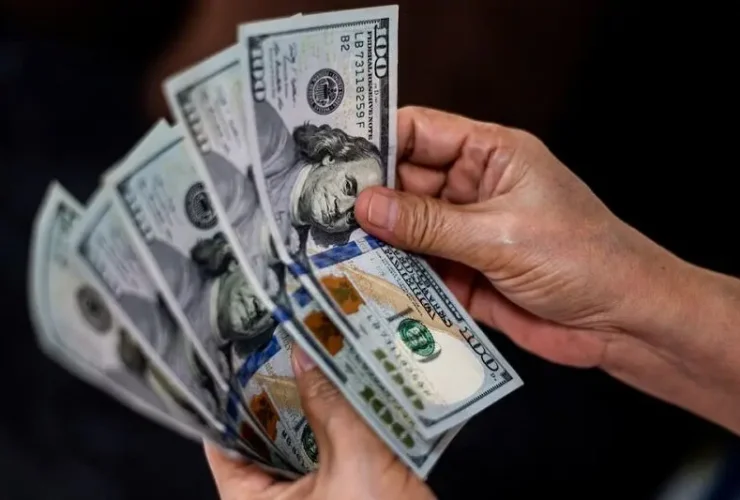 پیش بینی قیمت دلار در روز پنجشنبه 5 شهریور/ بازار در تقاطع صعود و اصلاح قرار دارد